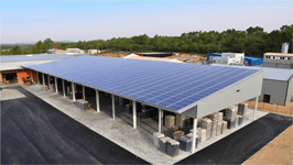 bâtiment industriel photovoltaïque à Lagrasse